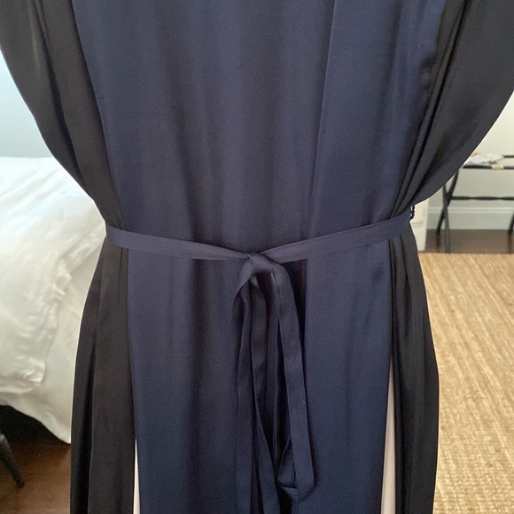 Banana Republic Maxi Dress - Picture 4 of 11